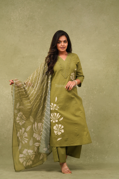 Dupatta Pant Set