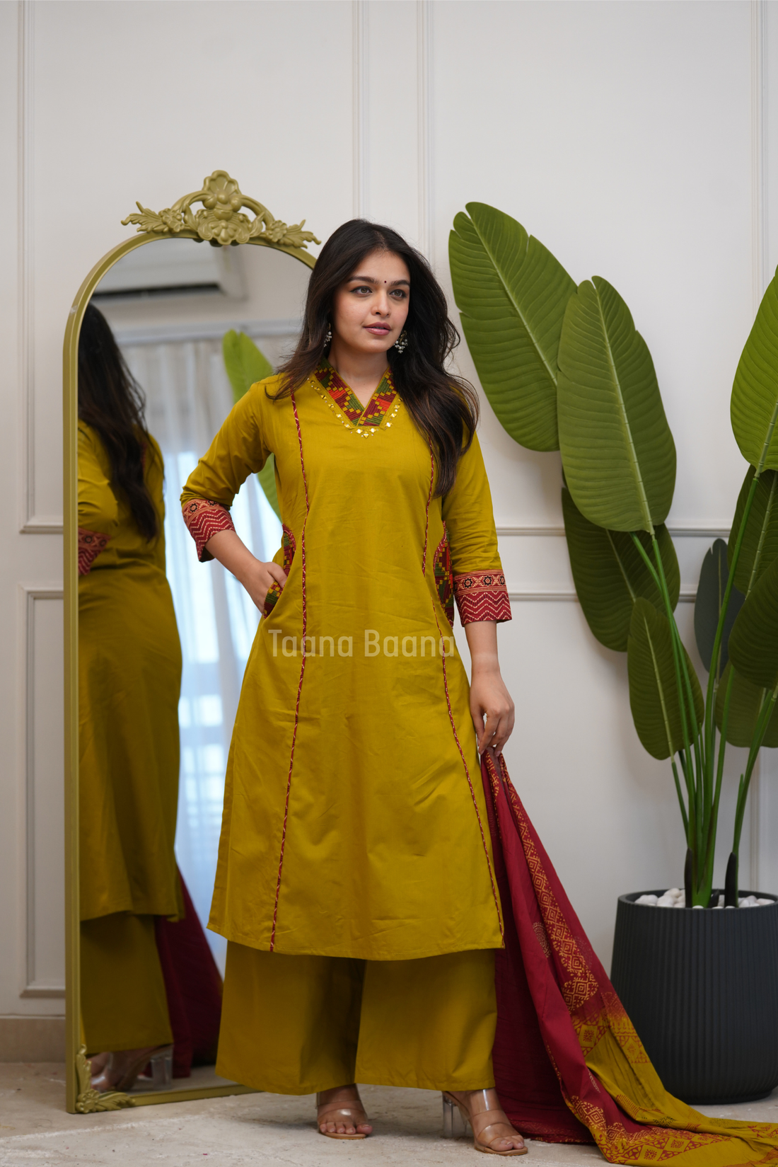 Dupatta Pant Set