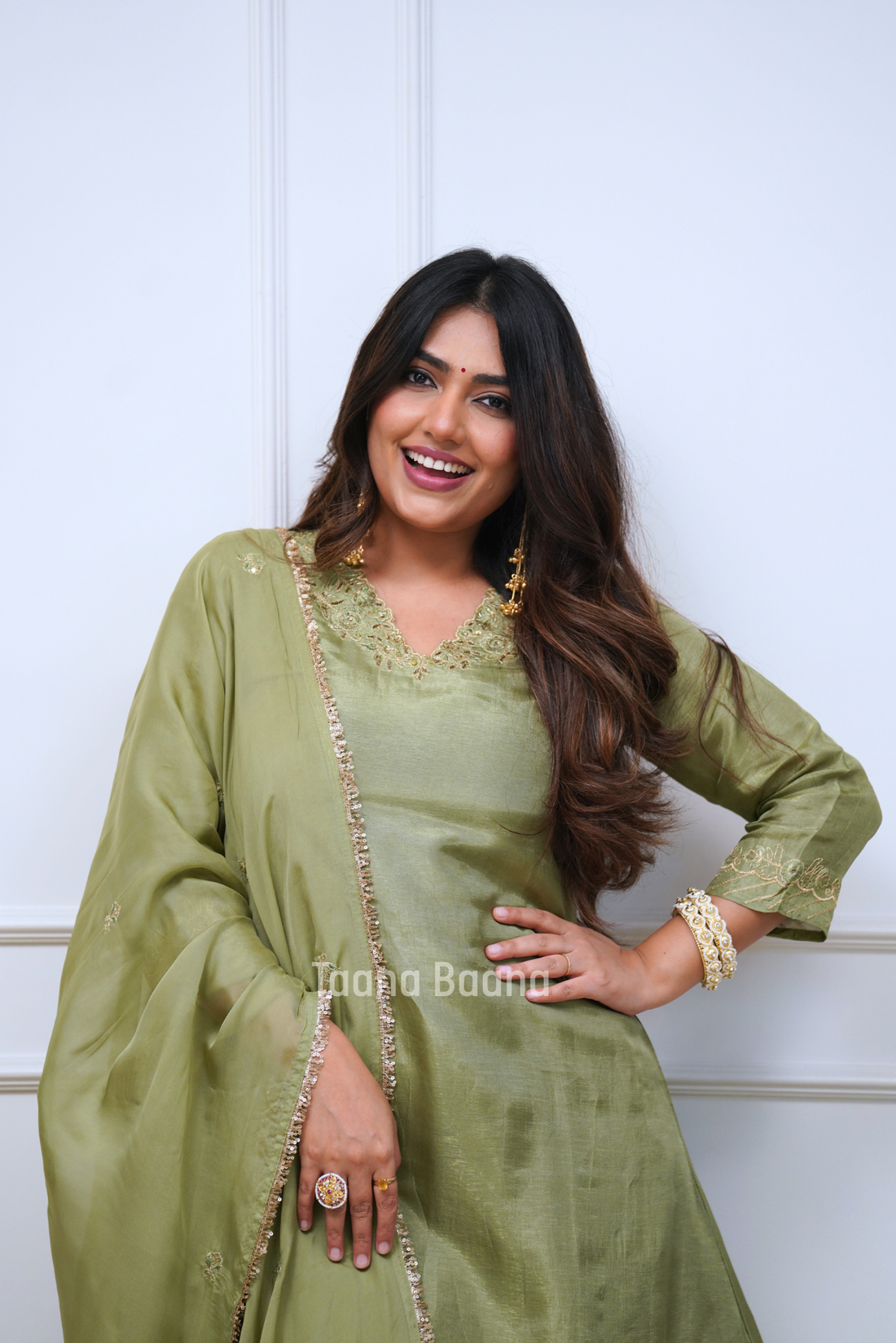 Dupatta Salwar suit