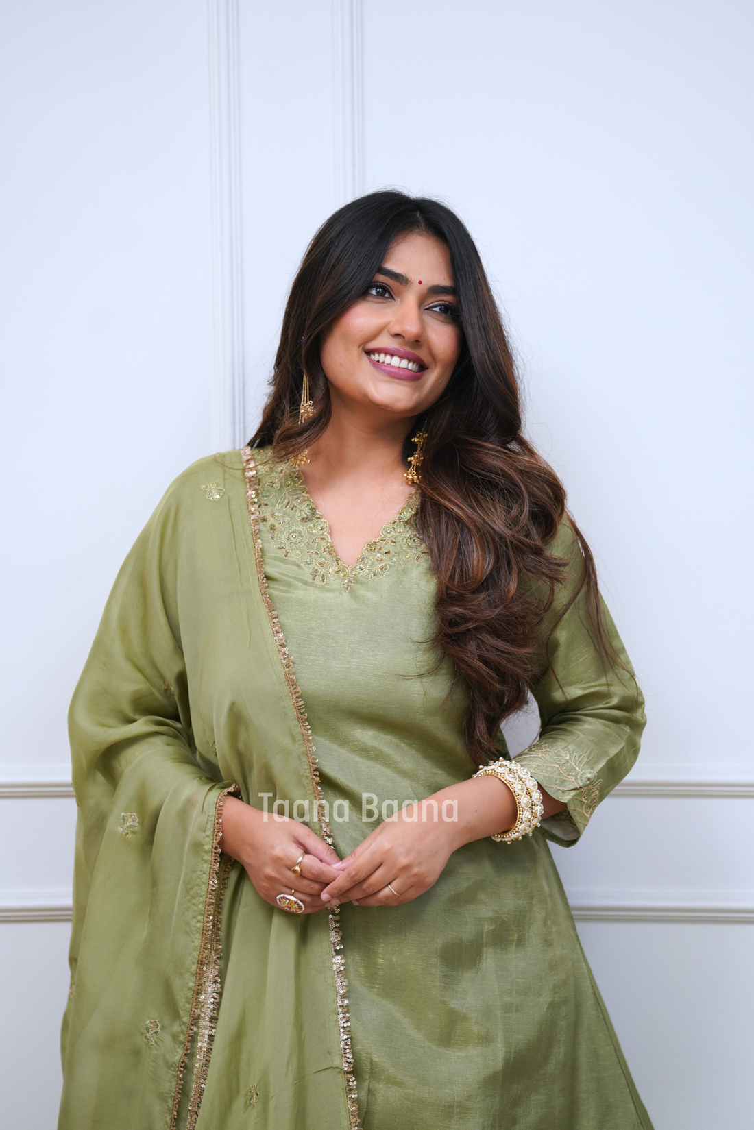 Dupatta Salwar suit