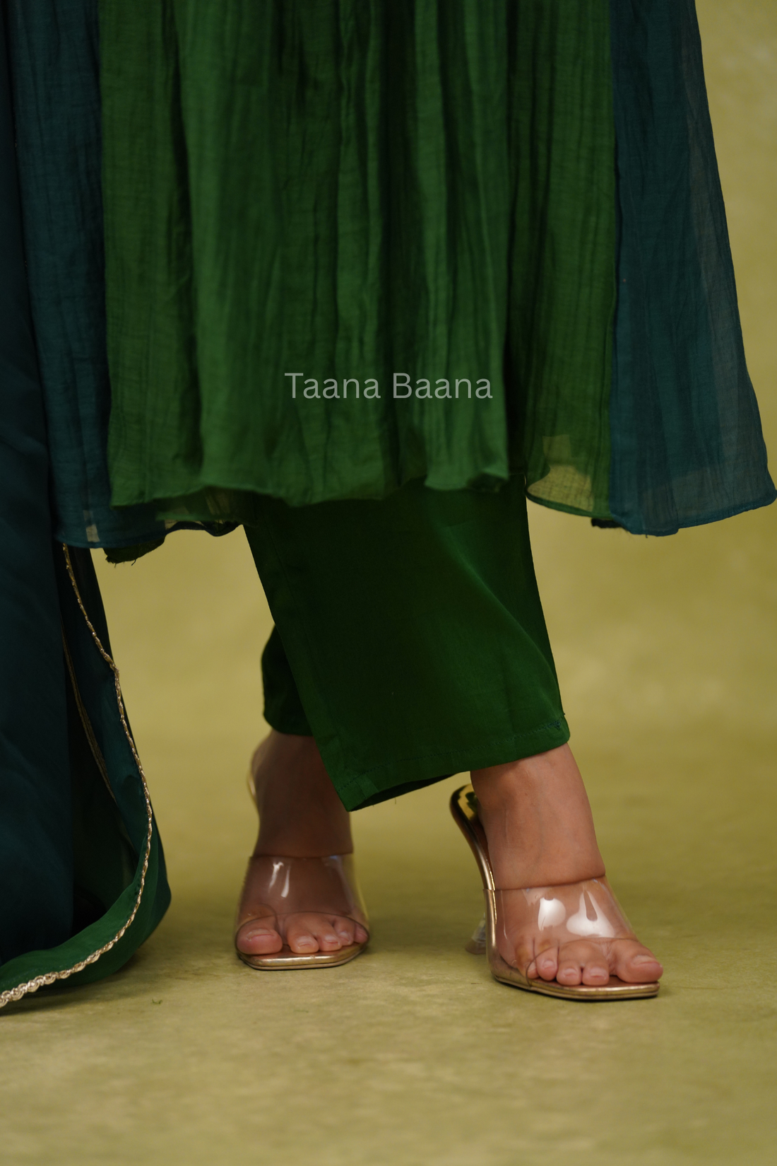 Dupatta Pant Set