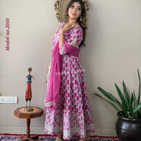 Dupatta Pant Sets