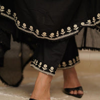 Dupatta Pant Sets