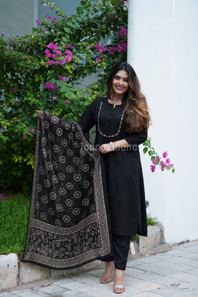 Dupatta Pant Set