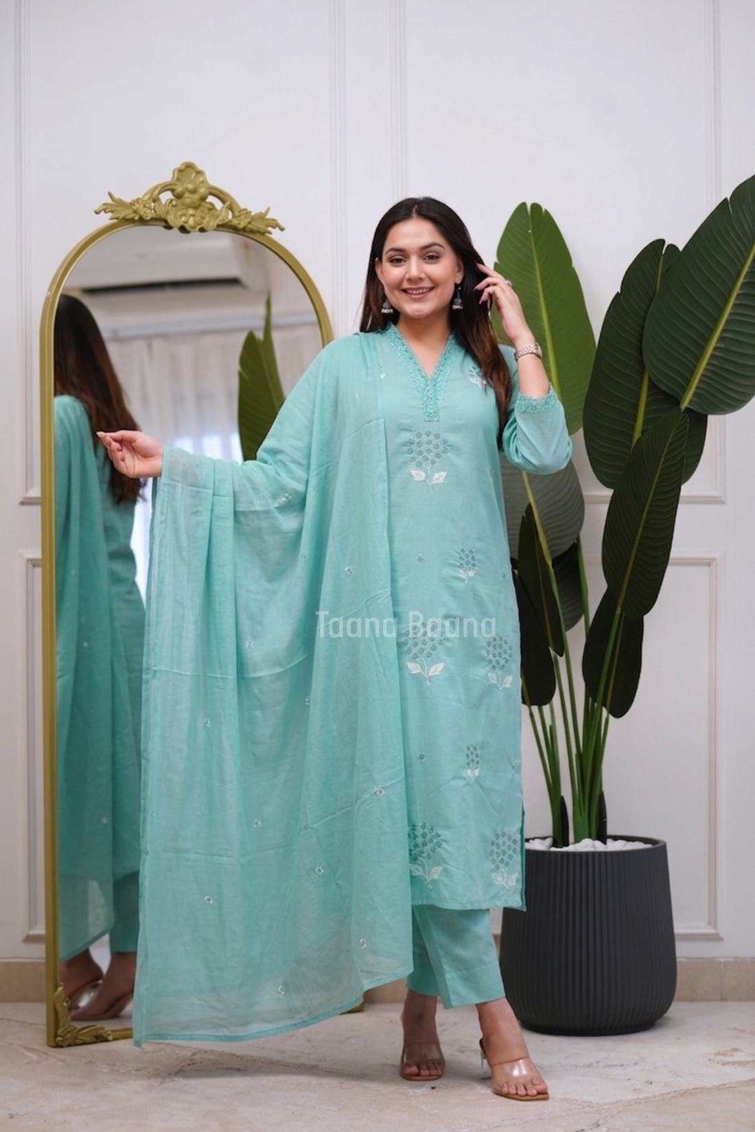 Dupatta Pant Set