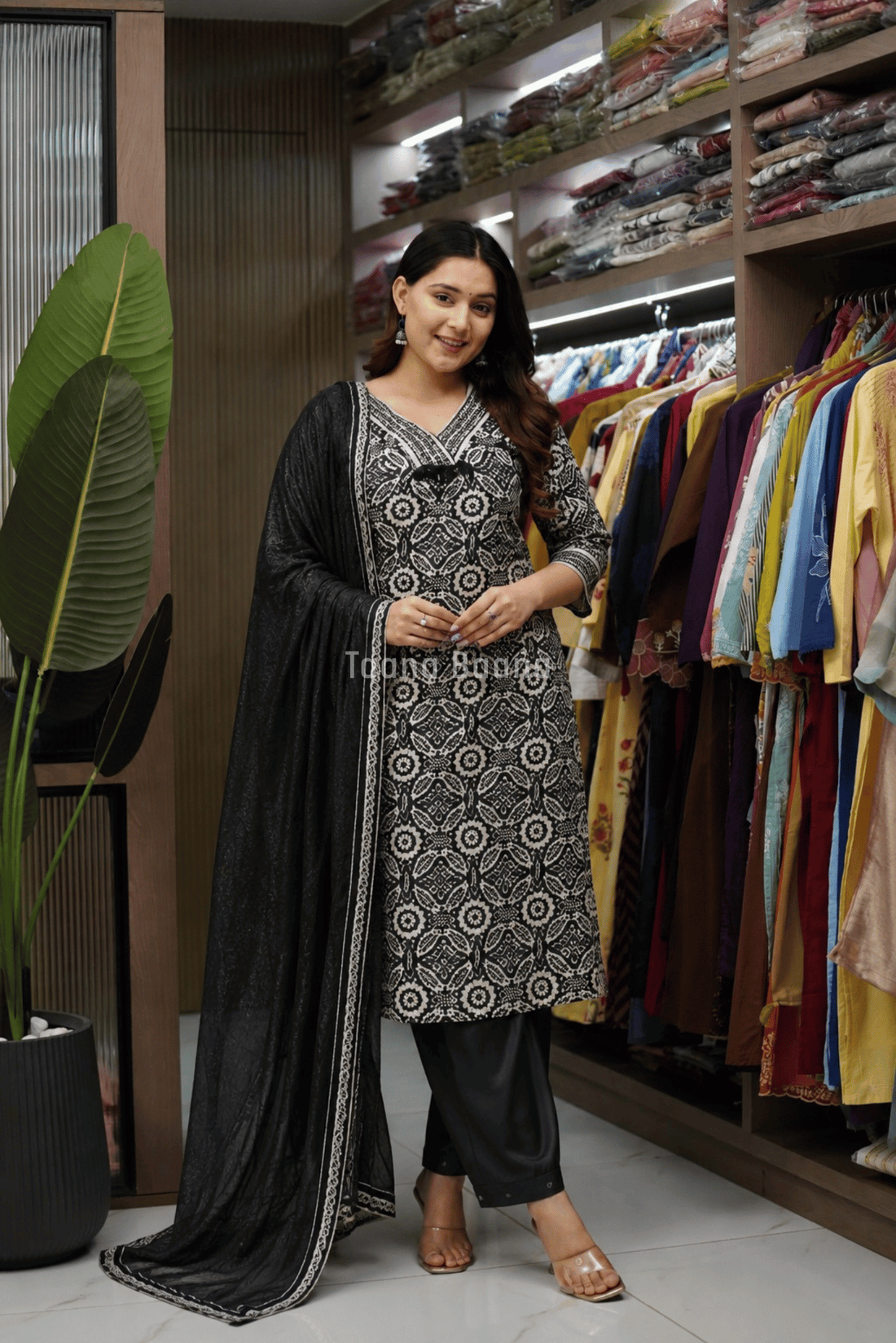 Duppata Pant Set