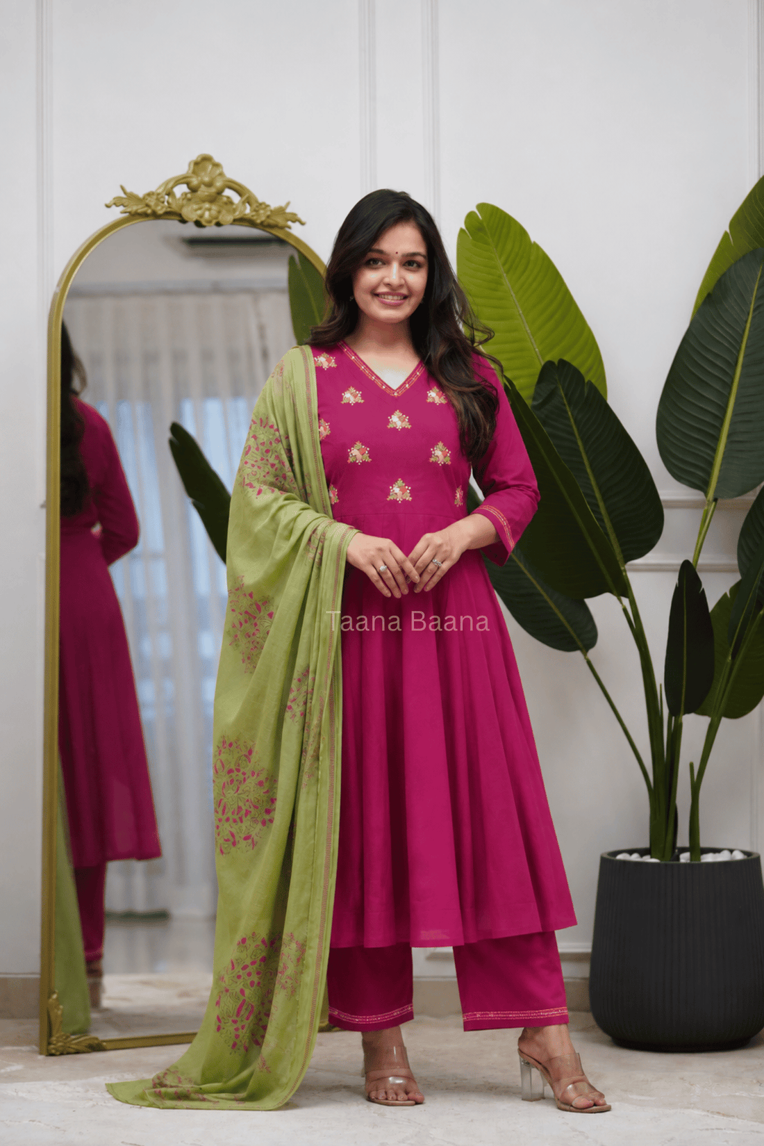 Dupatta Pant Set