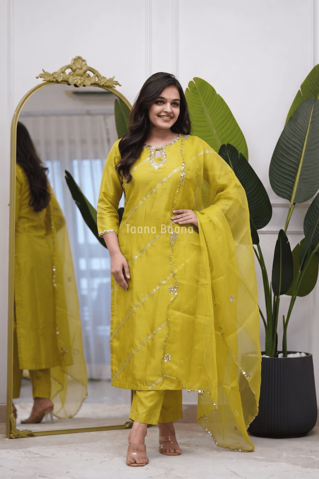 Dupatta Pant Set