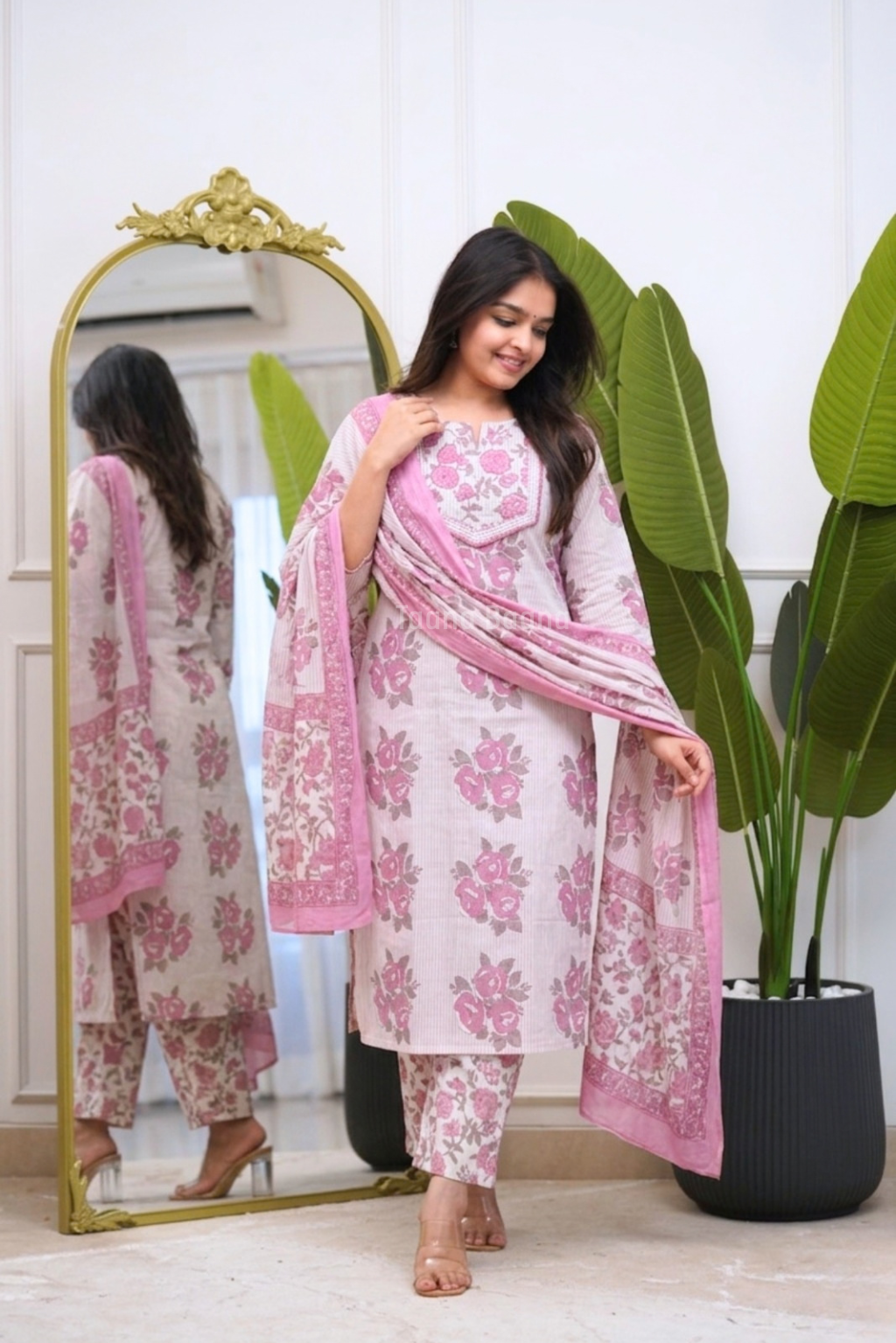 Dupatta Pant Set