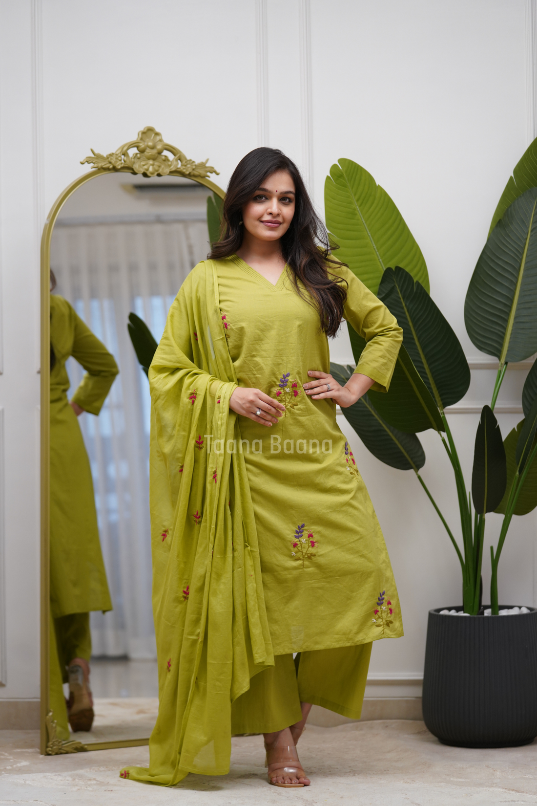 Dupatta Pant Set