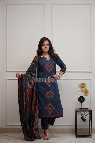 Dupatta Pant Sets