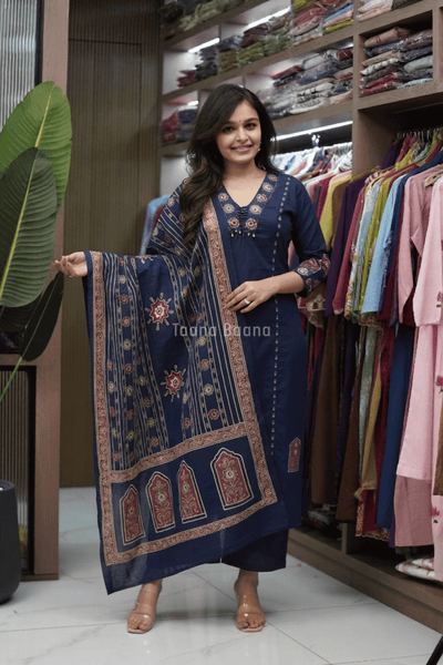 Dupatta Pant Set