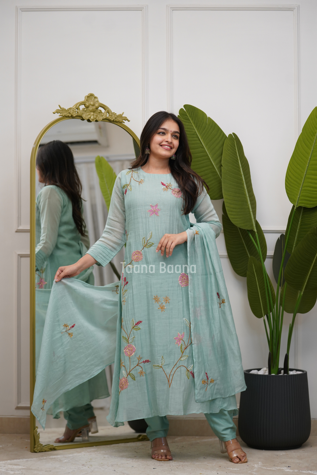 Dupatta Pant Set