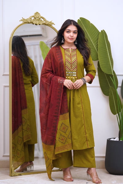 Dupatta Plazo Set