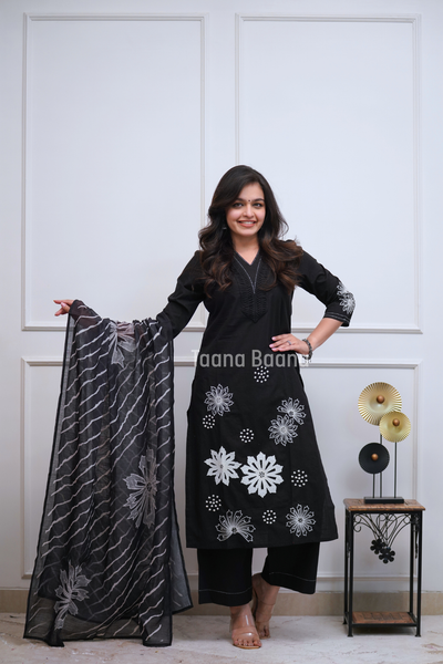 Dupatta Pant Sets
