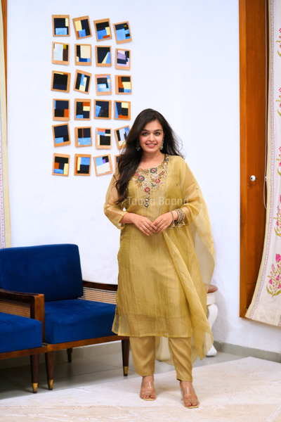 Dupatta Pant Set