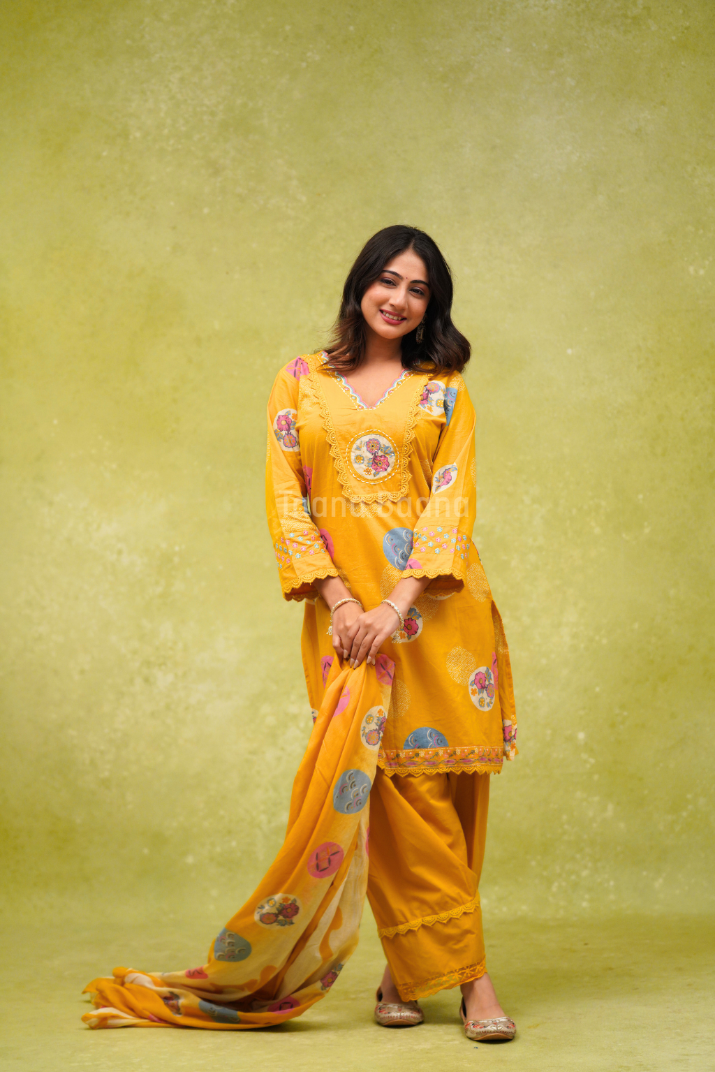 Dupatta Pant Set