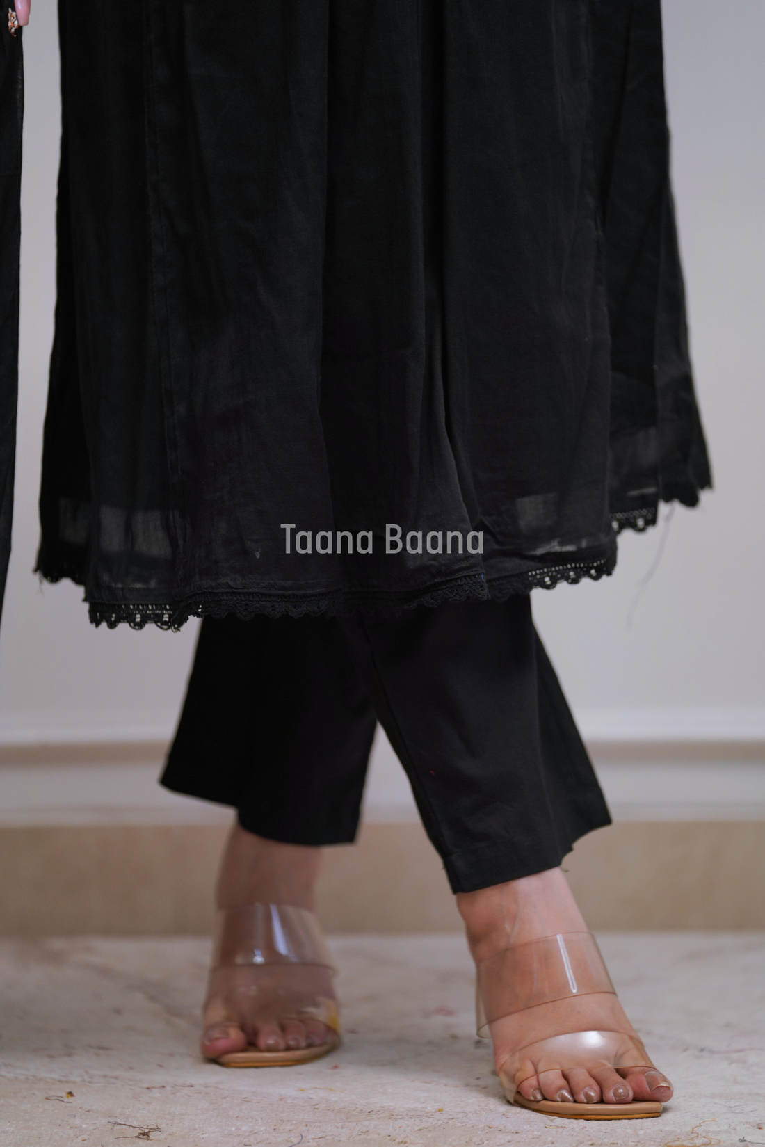 Dupatta Pant Set