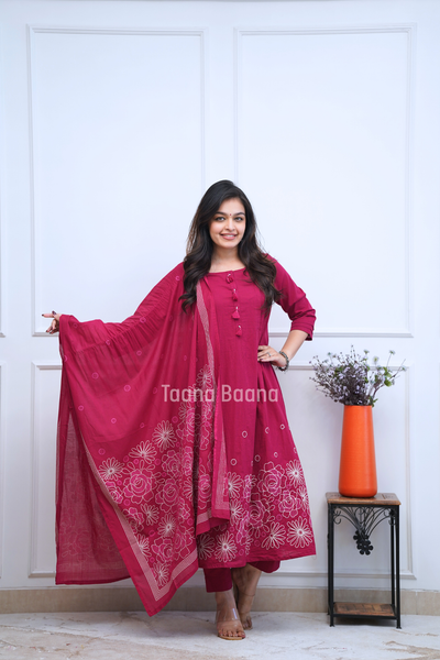 Dupatta Pant Set