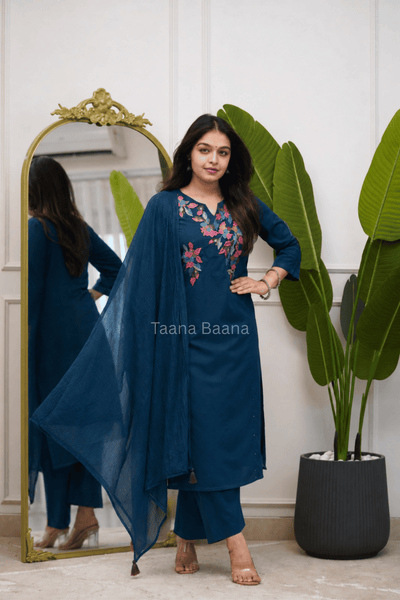 Dupatta Pant Set