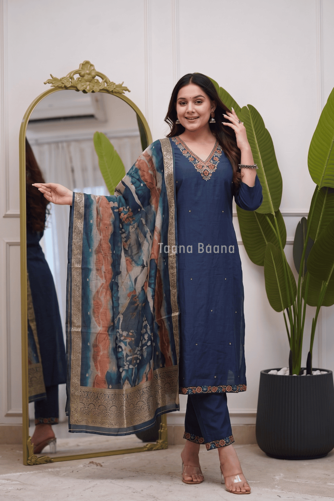Dupatta Pant Set