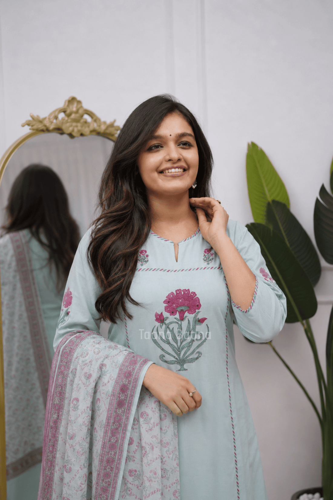 Duppata Pant Set