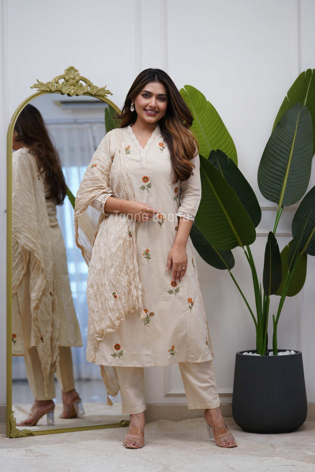 Dupatta Pant Set