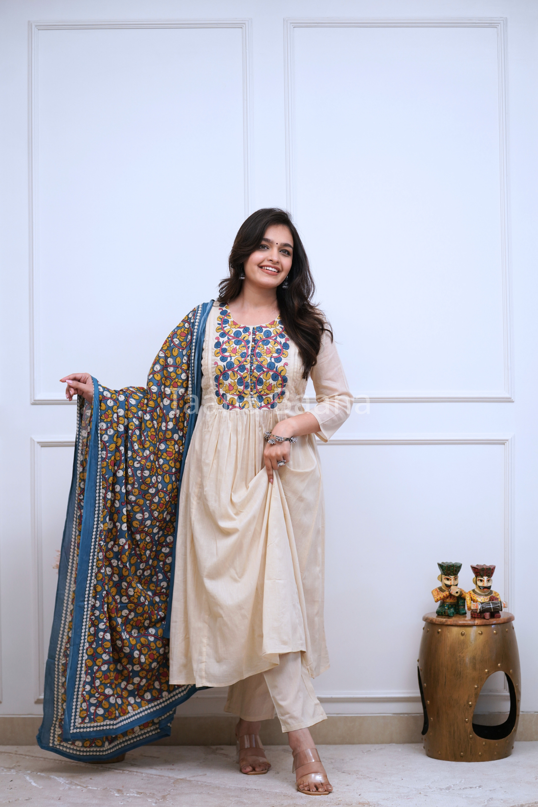 Dupatta Pant Set