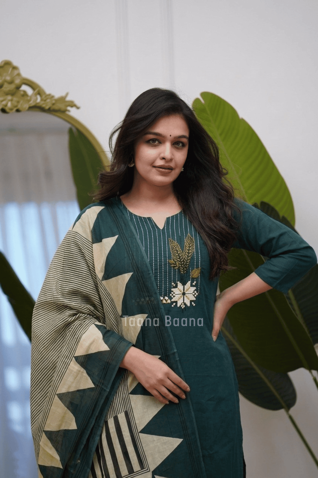 Dupatta Pant Set