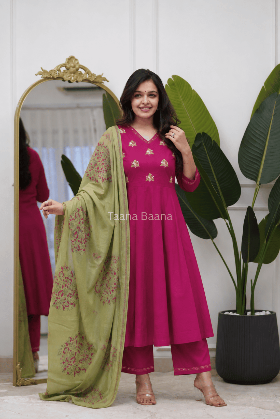 Dupatta Pant Set