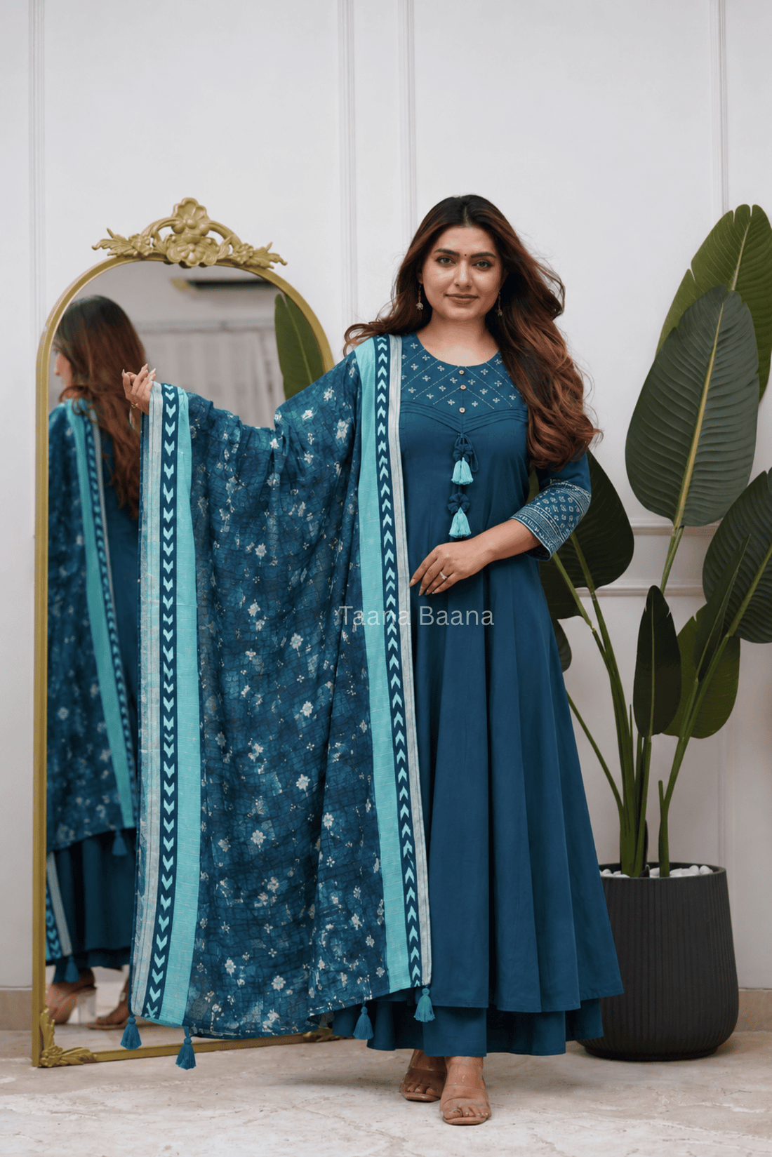 Dupatta Pant Set