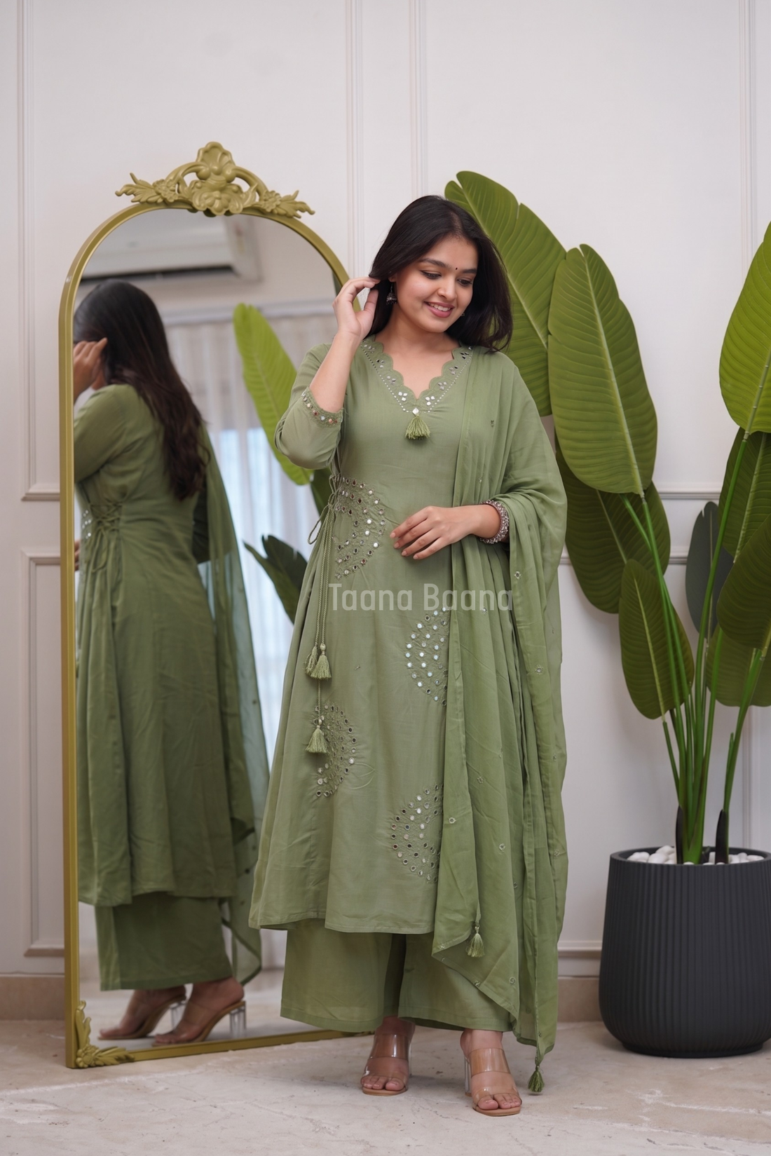 Dupatta Pant Set
