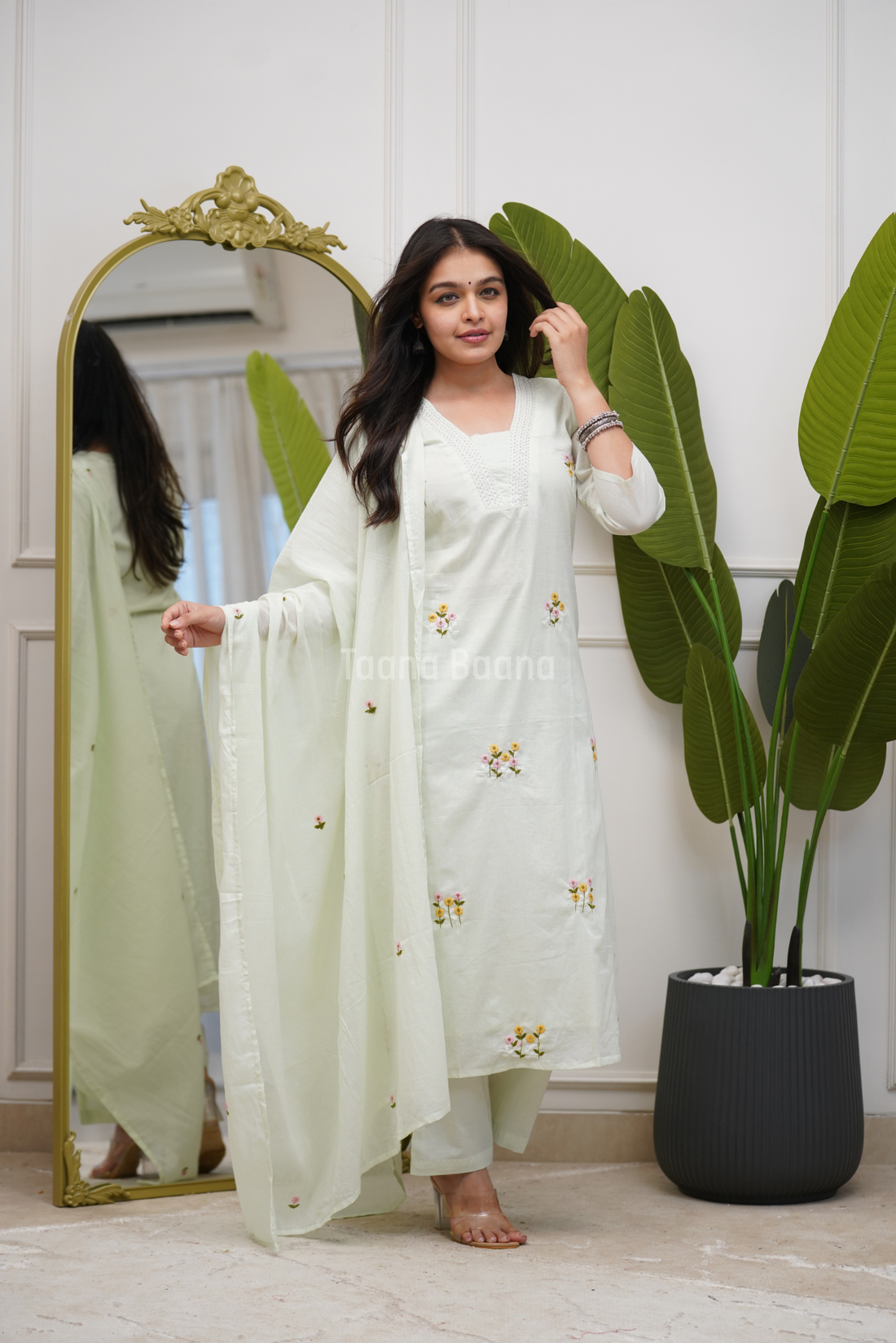 Dupatta Pant Set