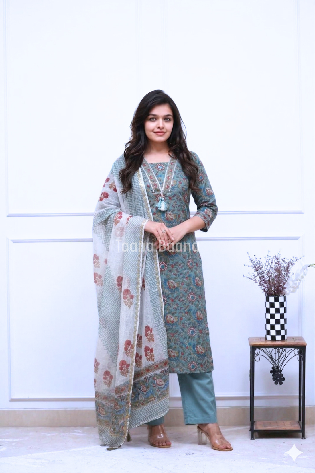 Dupatta Pant Set