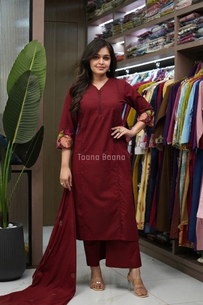 Dupatta Pant Set