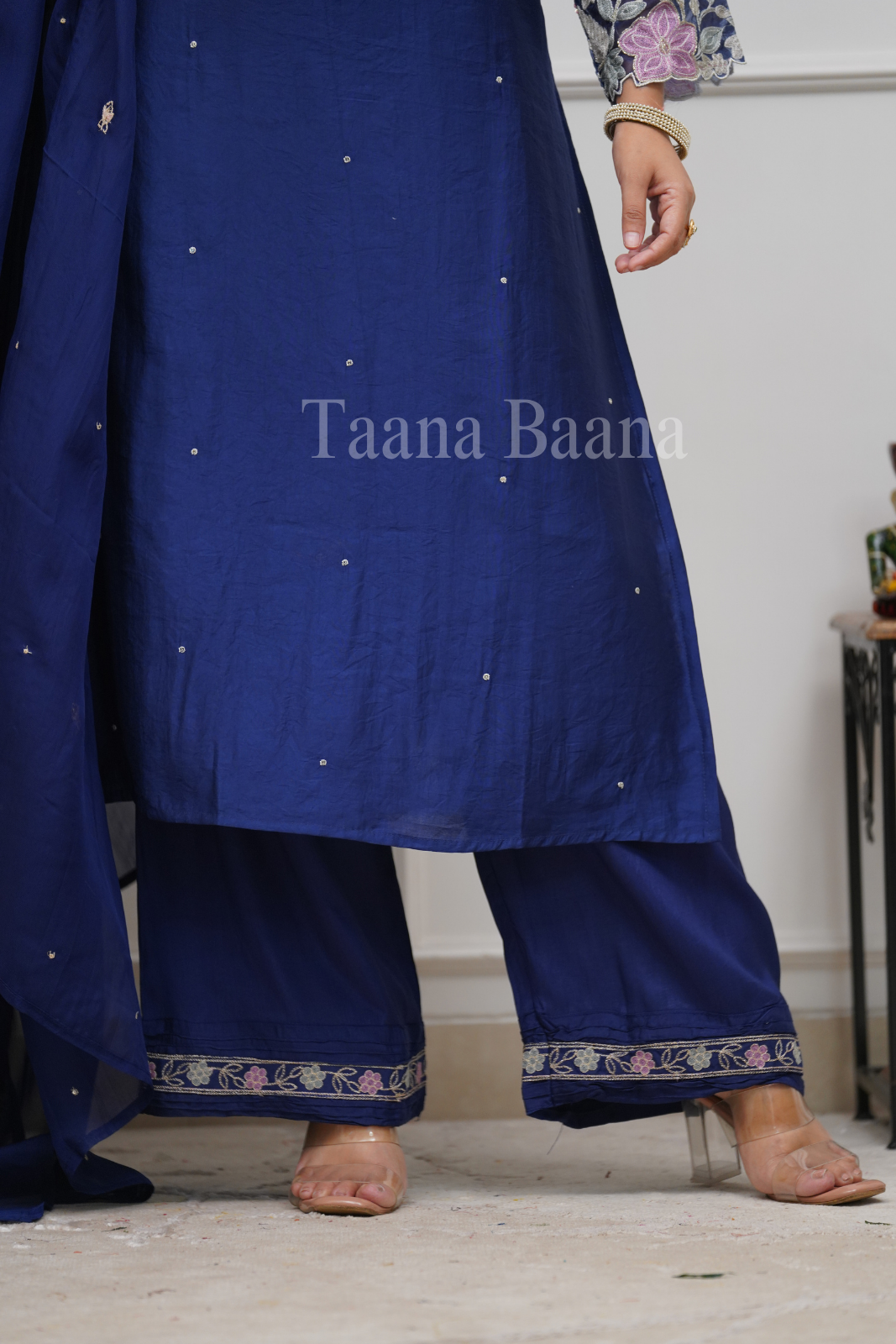 Dupatta Pant Set