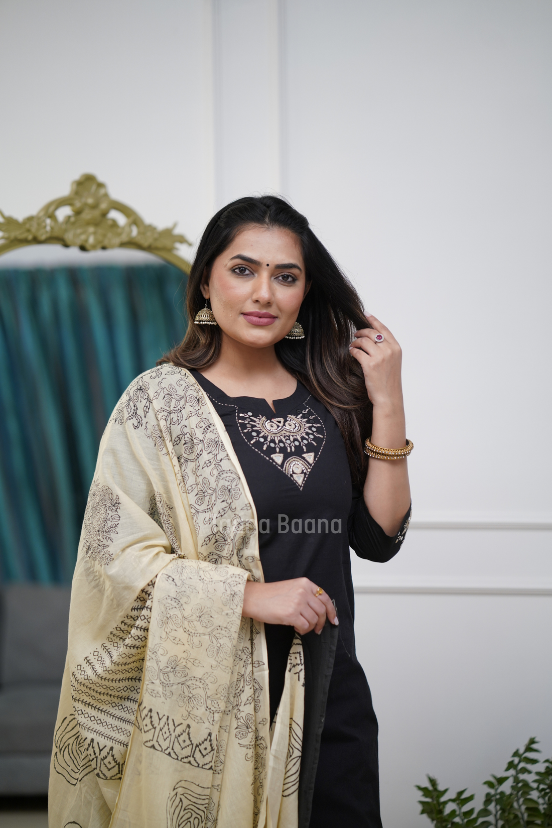 Dupatta Pant Set