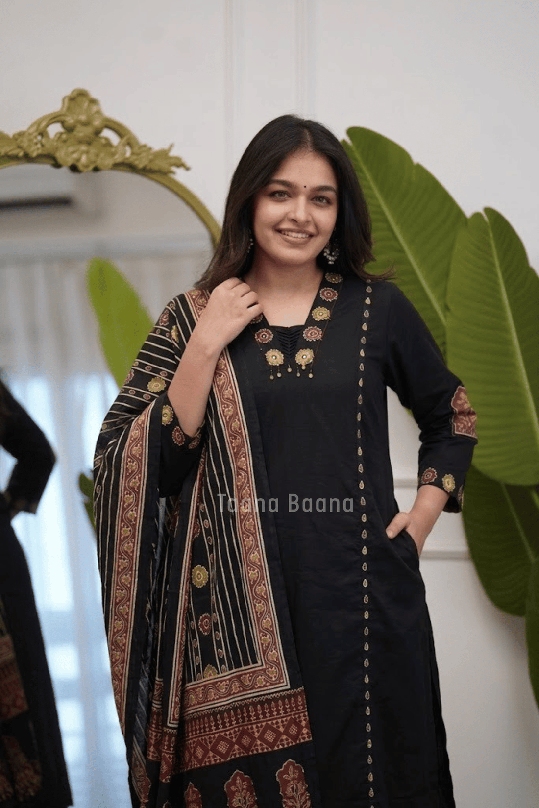 Dupatta Pant Set