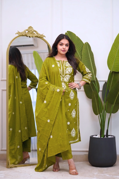 Dupatta Pant Set