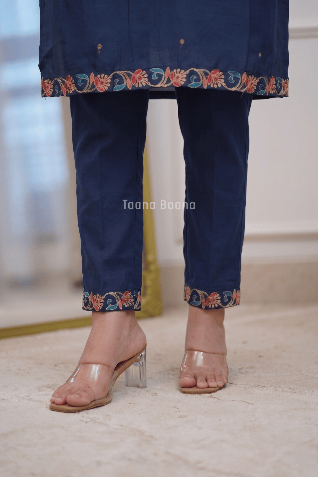 Dupatta Pant Set