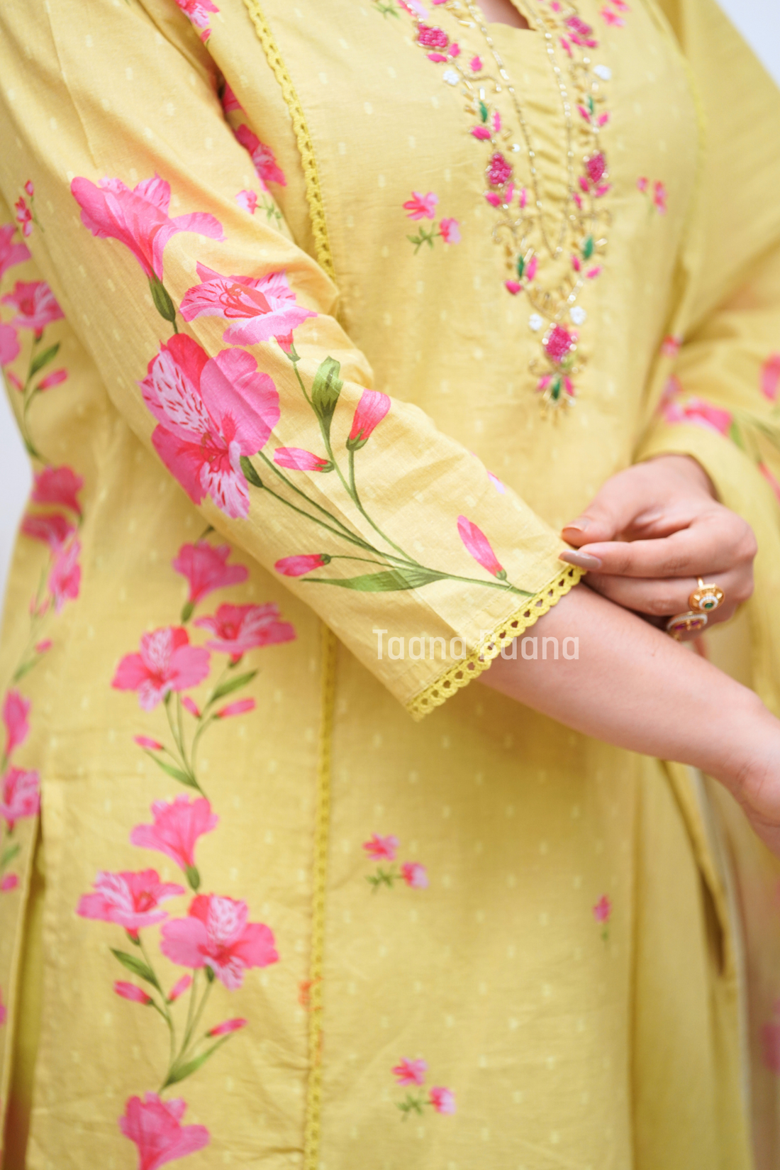 Dupatta Pant Set