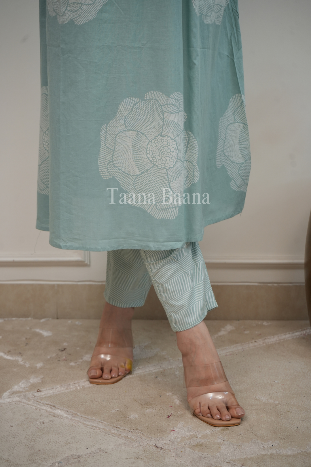 Dupatta Pant Set