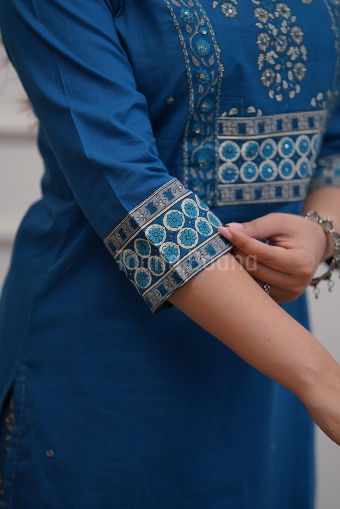Dupatta Pant Set