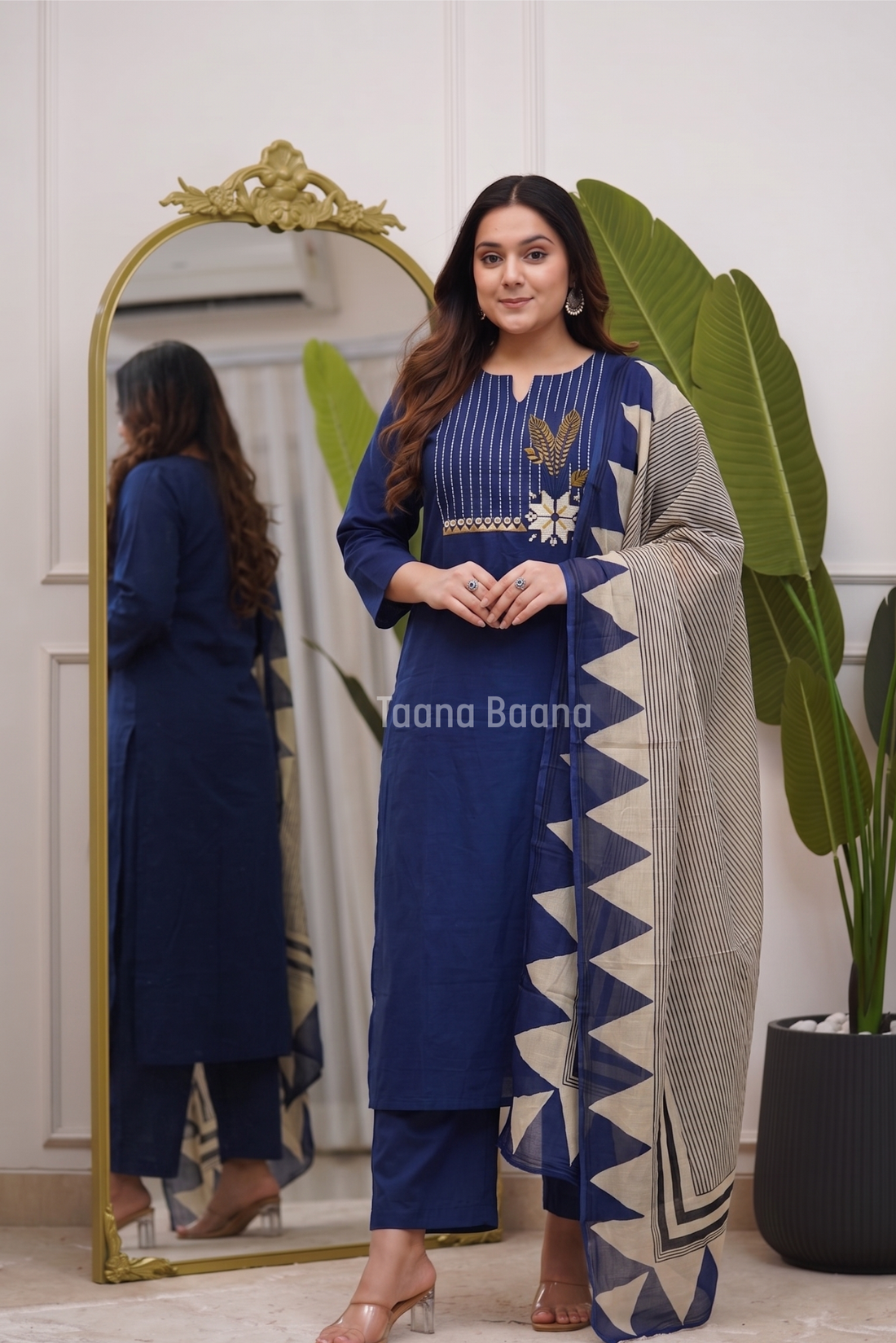 Dupatta Pant Set