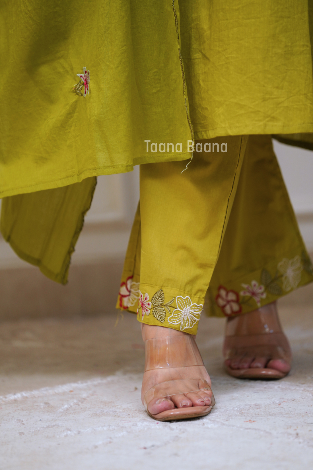 Dupatta Pant Set
