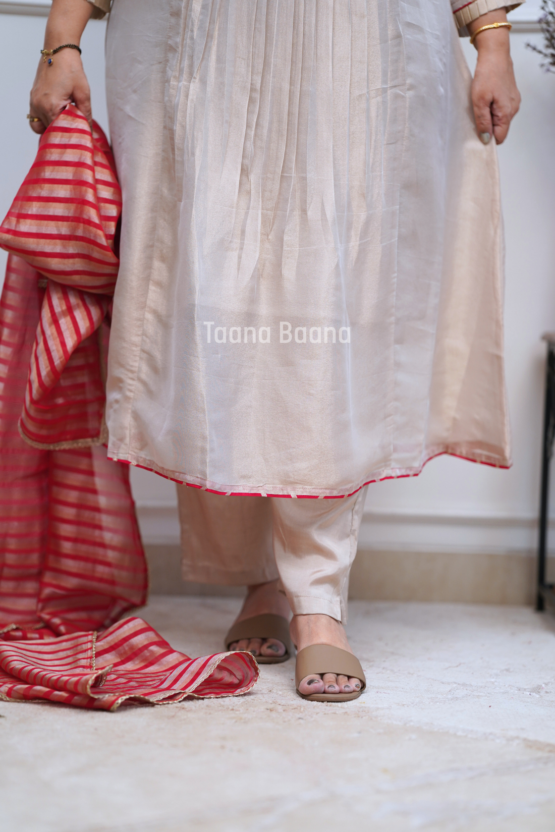 Dupatta Pant Set