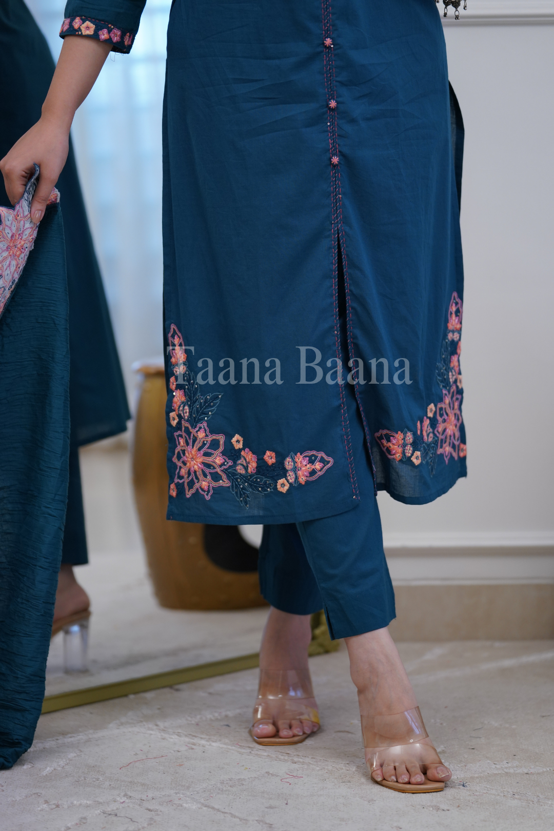 Dupatta Pant Set