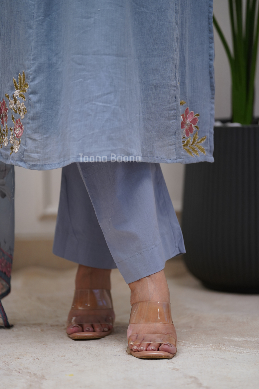 Dupatta Pant Set