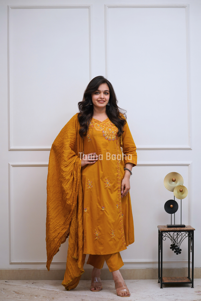 Dupatta Pant Sets