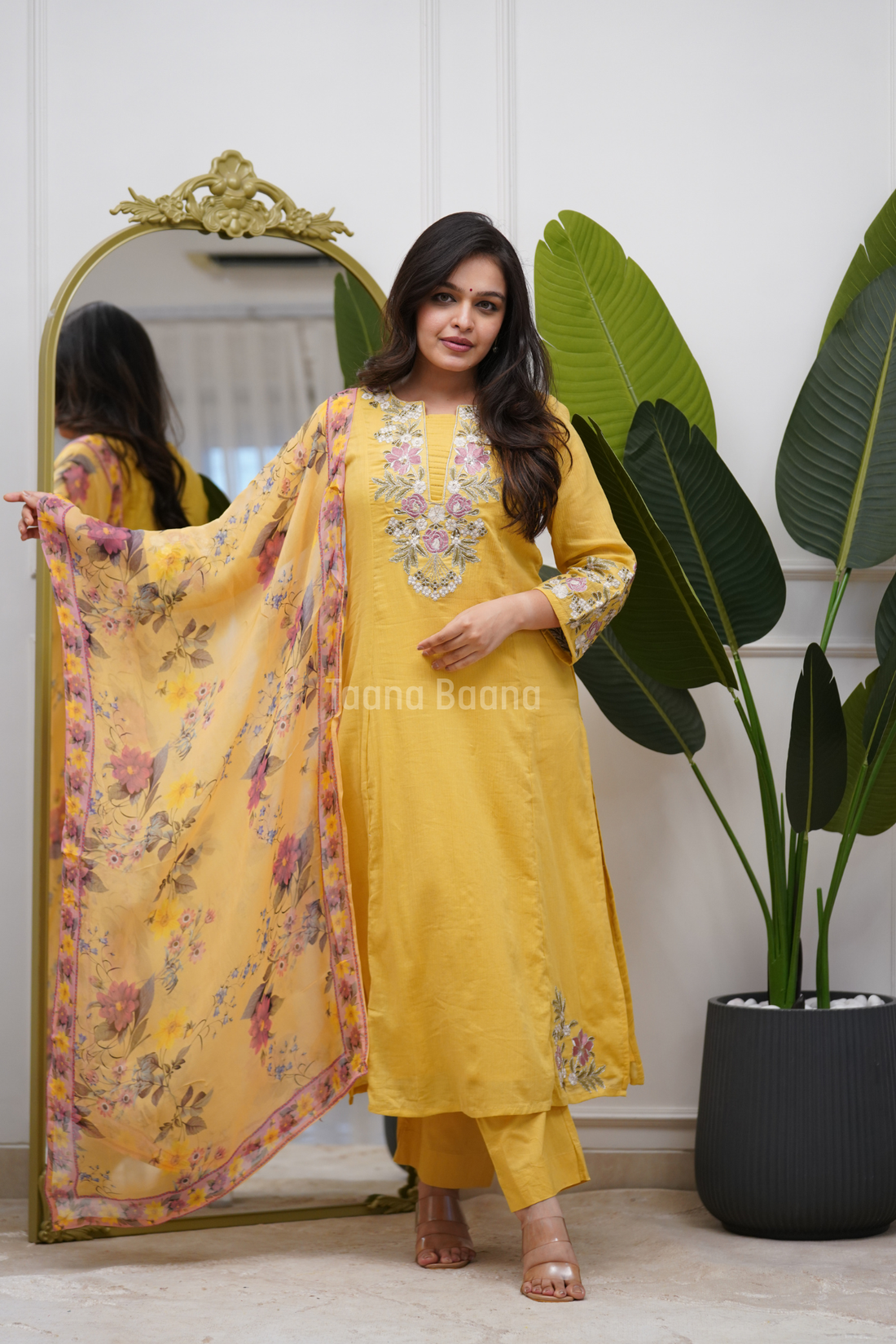 Dupatta Pant Set